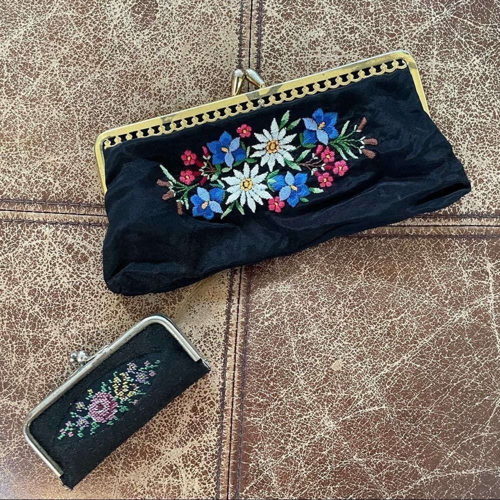 2 Vintage Embroidered Coin Purse Mend Kit Kiss Lock